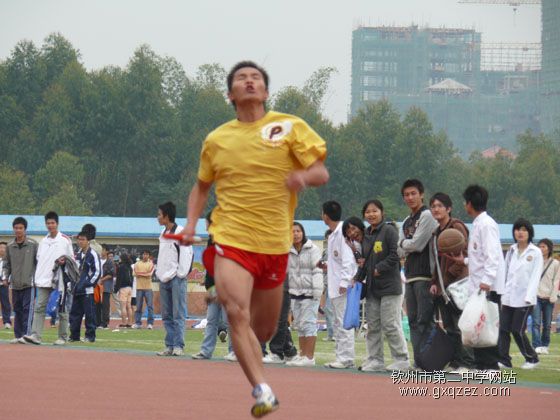 舞动的青春：钦州二中第22届校运会盛况