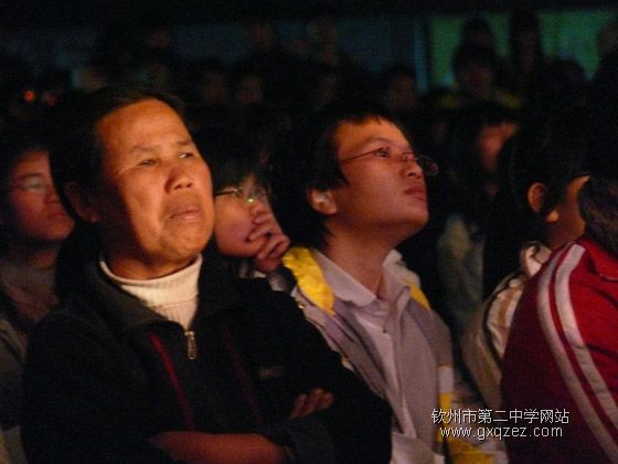 弦歌颂盛世：我校新年文艺晚会惊艳登场