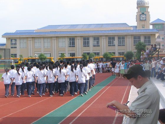 华体体育（中国）股份有限公司高一新生军训圆满结束