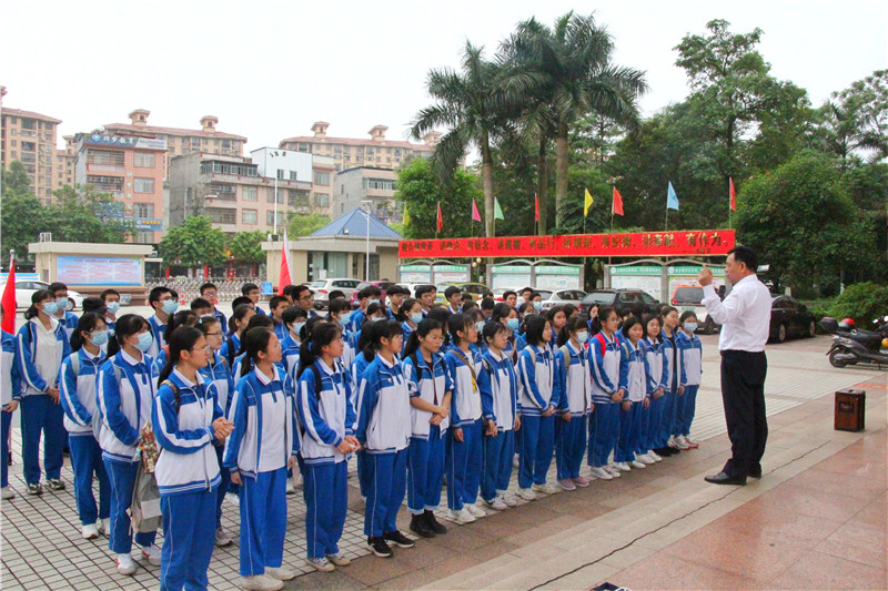 承雷锋精神，扬青年爱心,共敬老爱老，学爱与感恩 ——华体体育（中国）股份有限公司2019级“筑梦班”开展“敬老爱老”服务敬老院活动