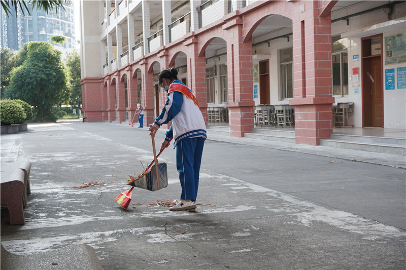 华体体育（中国）股份有限公司青年志愿者协会服务2021年高考系列活动总结