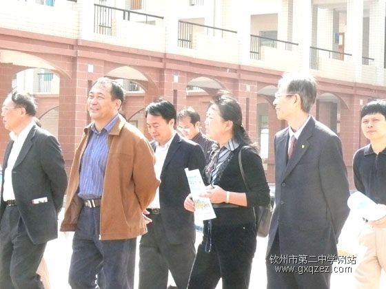 上海市青少年健康成长促进会考察团莅临我校考察