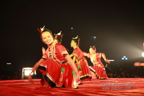 弦歌颂盛世：2010，新年晚会炫耀登场