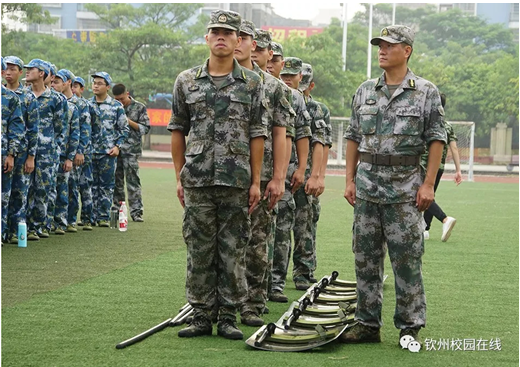 吹响军训集结号，扬帆起航再出发 ————钦州二中隆重召开2018级新生军训动员大会